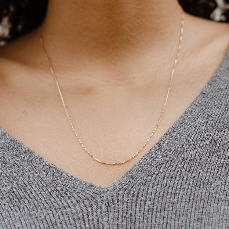 Dainty Box Chain Necklace