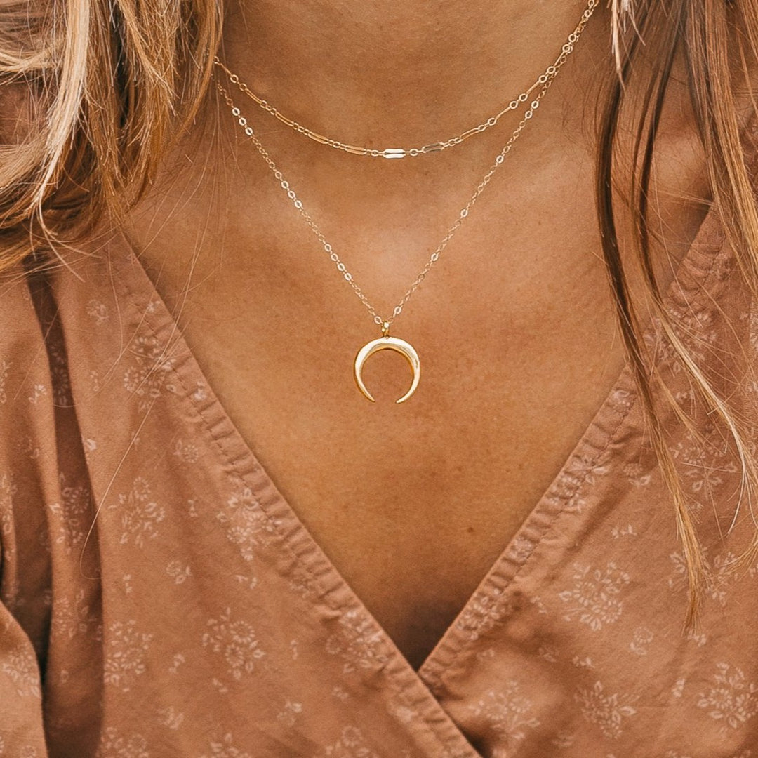 Double Horn Necklace