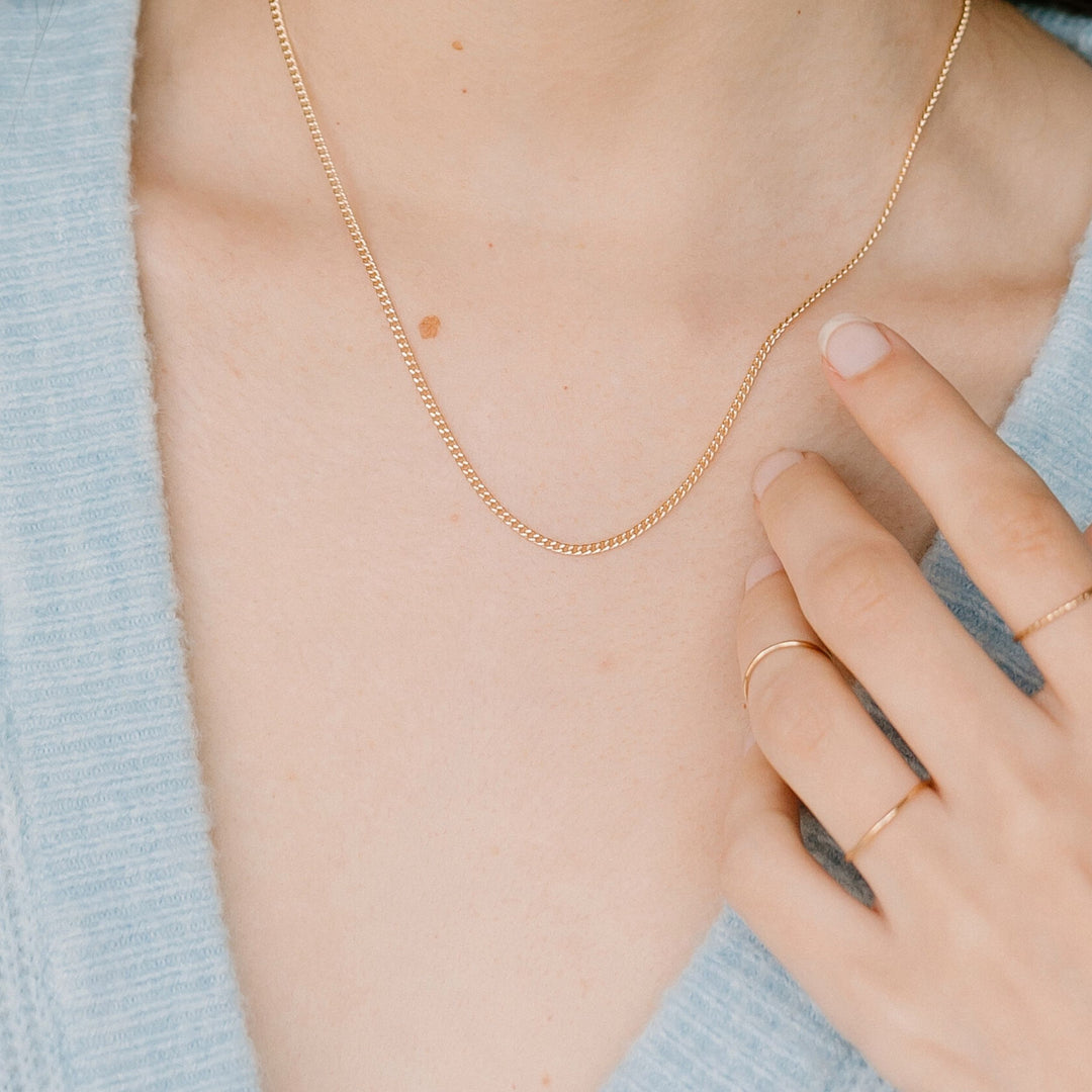 Faye Curb Chain Necklace