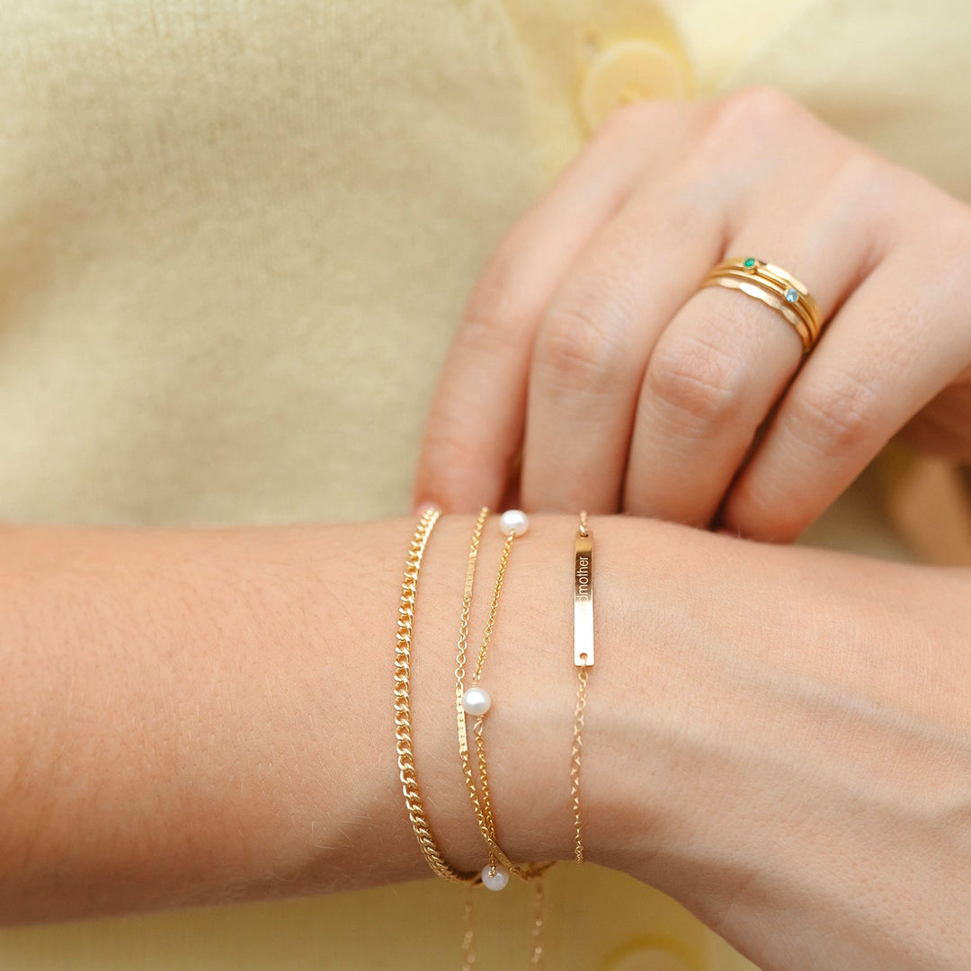 Modern Pearl Bracelet